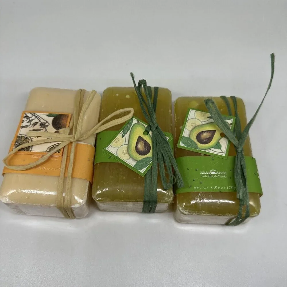 Lot Of 3 Bath & Body Works Gyclerin Bar Soap 6oz New Sealed Cucumber‎ Avacado